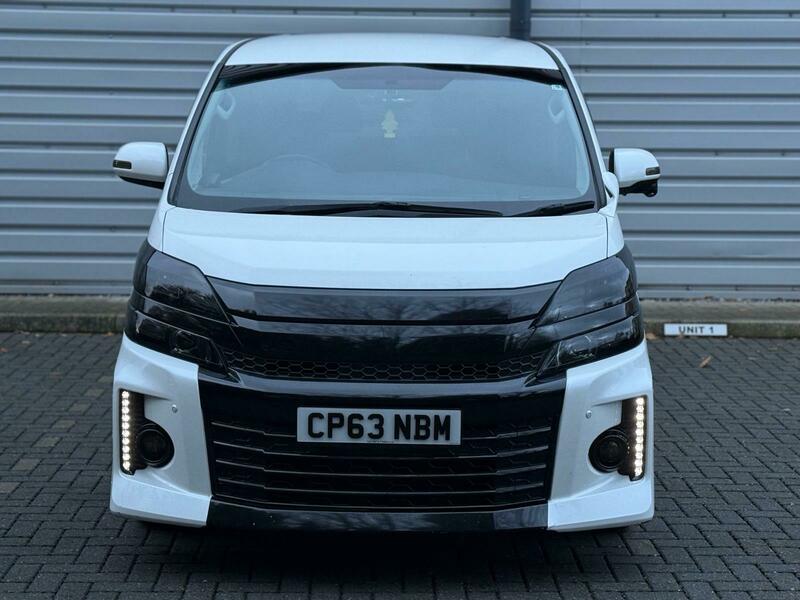 Used Toyota Vellfire 2024 for sale - 76884581: Photo 4