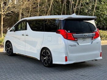 Used Toyota Vellfire 2016 for sale - 78542078: Photo