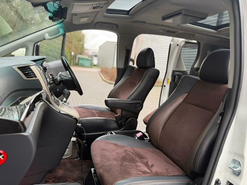 Used Toyota Alphard 2026 for sale - 77465403: Photo 21