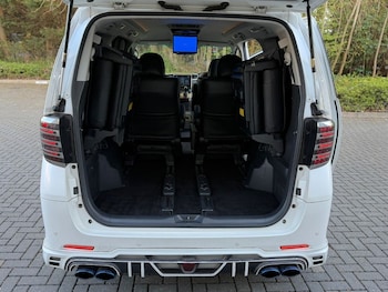 Used Toyota Vellfire 2013 for sale - 78306365: Photo