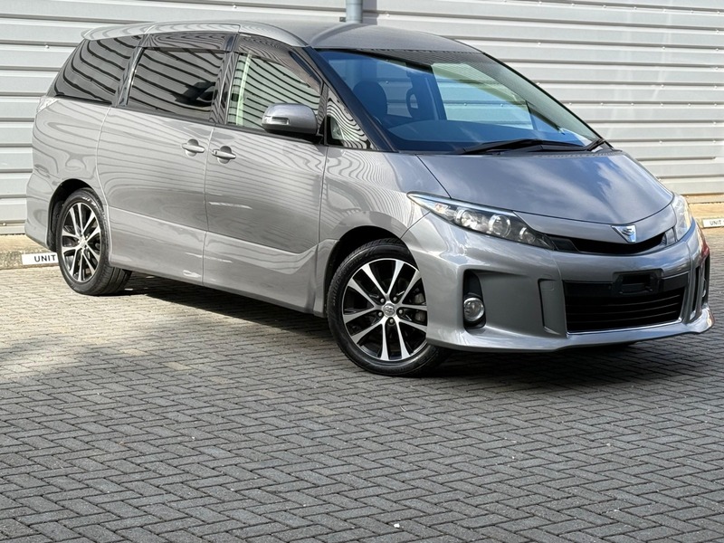 Used Toyota Estima 2014 for sale - 77693995: Photo 5