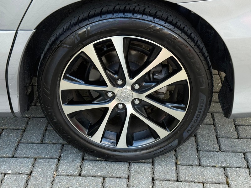 Used Toyota Estima 2014 for sale - 77693995: Photo 50