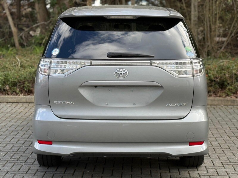 Used Toyota Estima 2014 for sale - 77693995: Photo 9