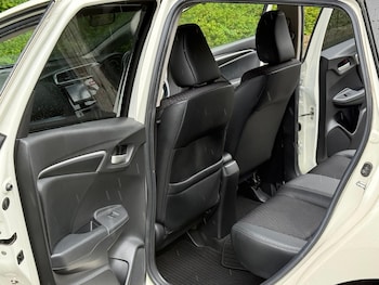 Used Honda Jazz 2014 for sale - 78830397: Photo
