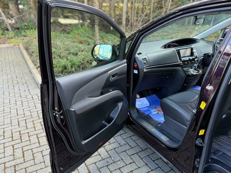 Used Toyota Estima 2013 for sale - 77564139: Photo 28