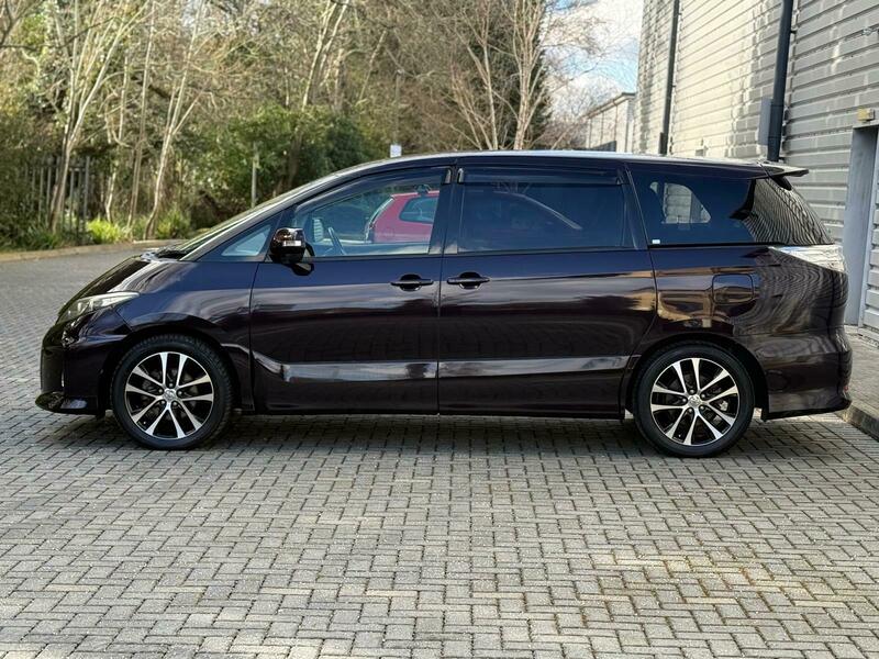 Used Toyota Estima 2013 for sale - 77564139: Photo 5