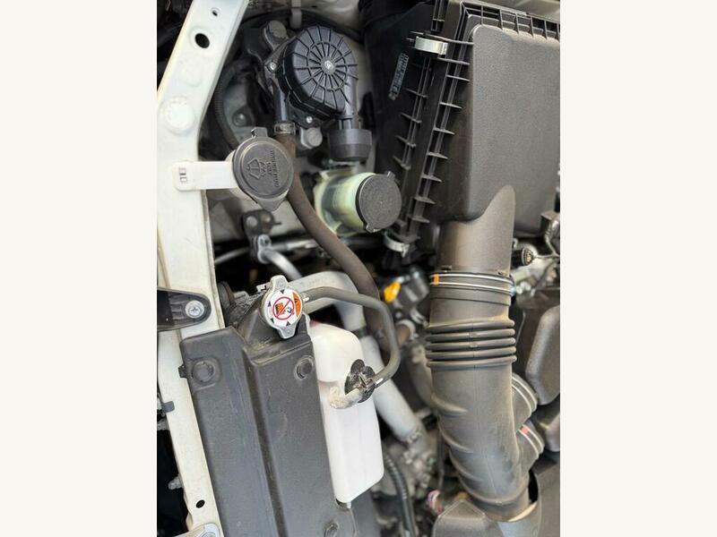 Used Toyota FJ Cruiser 2016 for sale - 76986564: Photo 24