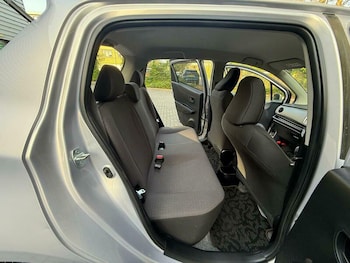 Used Toyota Yaris 2013 for sale - 78316194: Photo