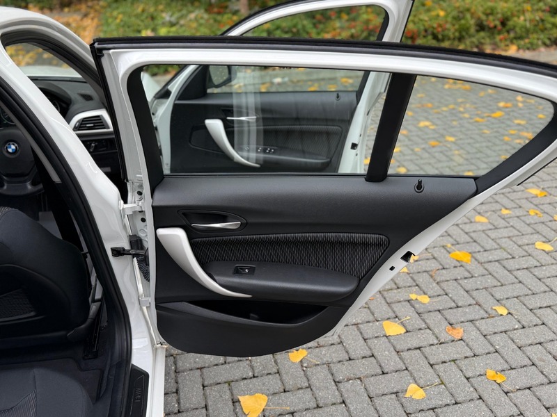 Used BMW 1 Series 2015 for sale - 76106402: Photo 45