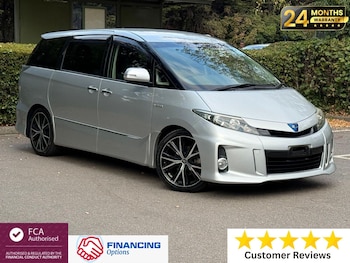 Used Toyota Estima 2015 for sale - 79602105: Photo