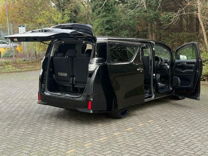 Used Toyota Vellfire 2015 for sale - 76596076: Photo 18