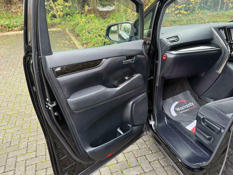 Used Toyota Vellfire 2015 for sale - 76596076: Photo 35