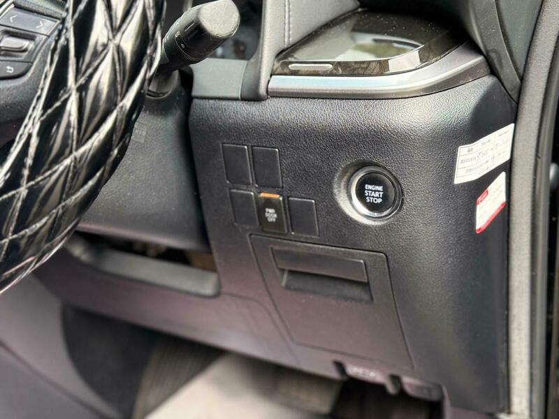 Used Toyota Vellfire 2015 for sale - 76596076: Photo 49