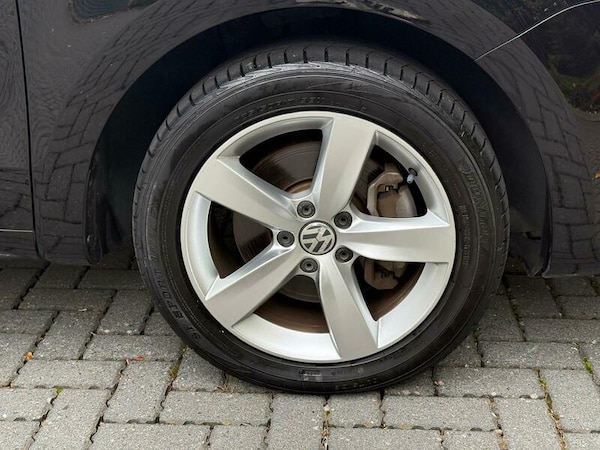 Used Volkswagen Sharan 2015 for sale - 76133080: Photo 45