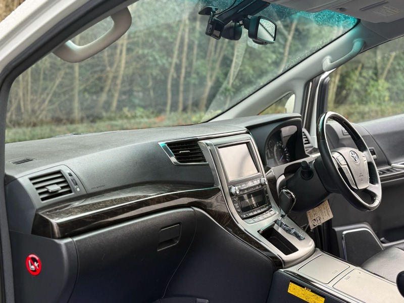 Used Toyota Vellfire 2013 for sale - 77452724: Photo 34