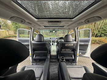 Used Toyota Vellfire 2013 for sale - 77452724: Photo