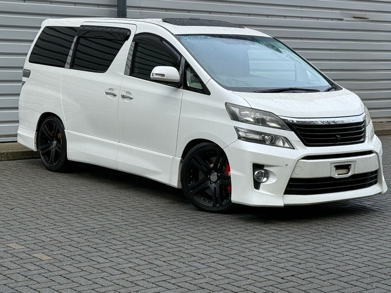 Used Toyota Vellfire 2013 for sale - 77452724: Photo 5