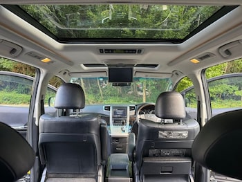 Used Toyota Vellfire 2012 for sale - 75643141: Photo