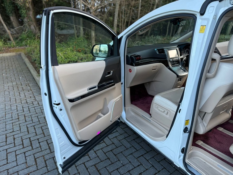 Used Toyota Vellfire 2013 for sale - 78201362: Photo 18