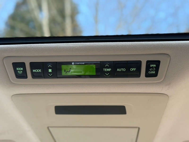 Used Toyota Vellfire 2013 for sale - 78201362: Photo 24