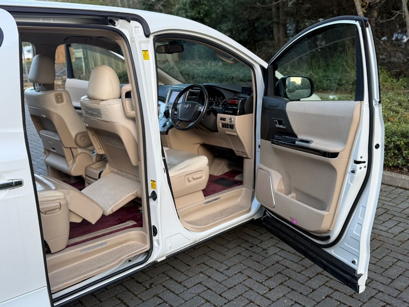 Used Toyota Vellfire 2013 for sale - 78201362: Photo 25