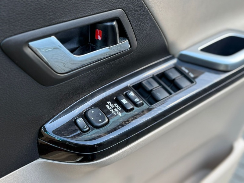 Used Toyota Vellfire 2013 for sale - 78201362: Photo 26