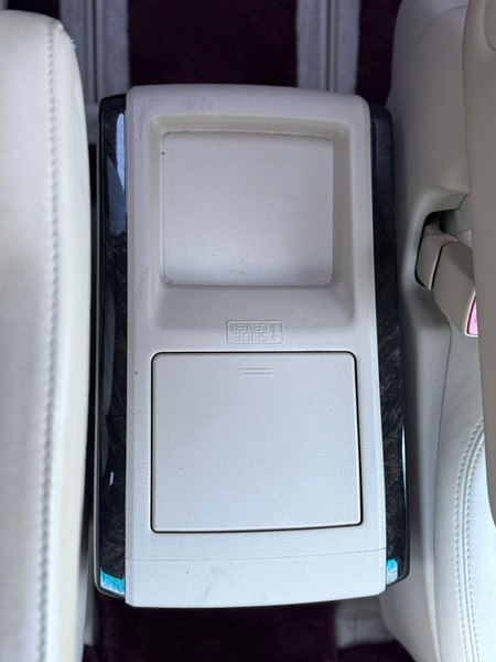 Used Toyota Vellfire 2013 for sale - 78201362: Photo 35