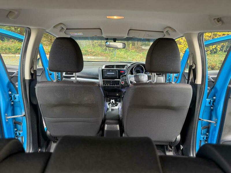 Used Honda Jazz 2014 for sale - 76536324: Photo 28