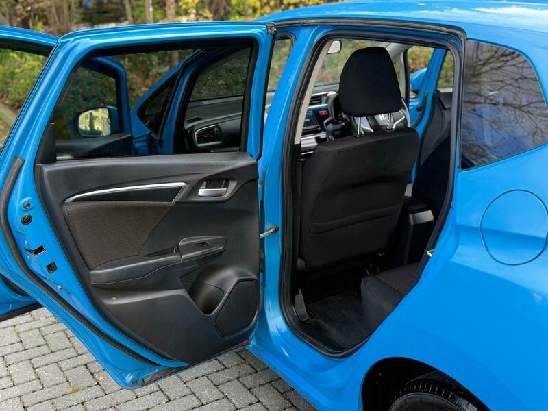 Used Honda Jazz 2014 for sale - 76536324: Photo 29