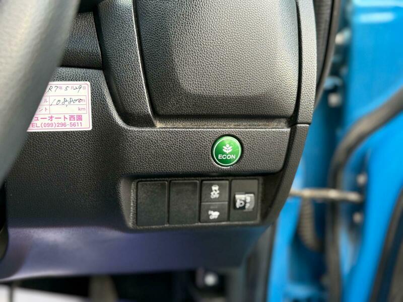 Used Honda Jazz 2014 for sale - 76536324: Photo 36