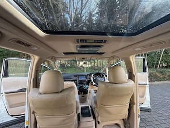 Used Toyota Vellfire 2012 for sale - 78497127: Photo