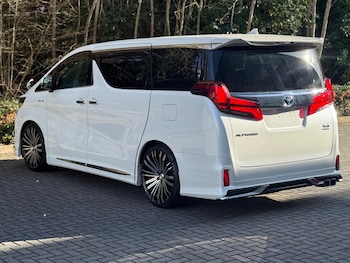 Used Toyota Alphard 2018 for sale - 78497120: Photo