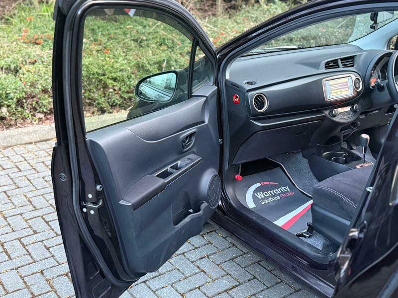 Used Toyota Yaris 2013 for sale - 77805667: Photo 14