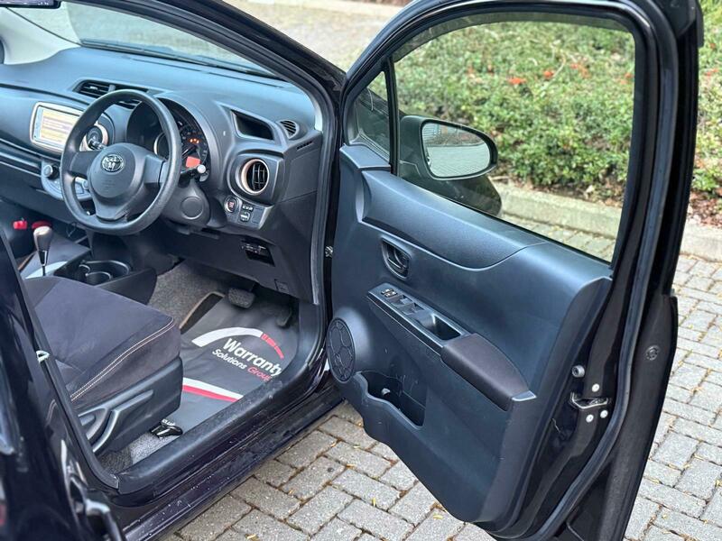 Used Toyota Yaris 2013 for sale - 77805667: Photo 18