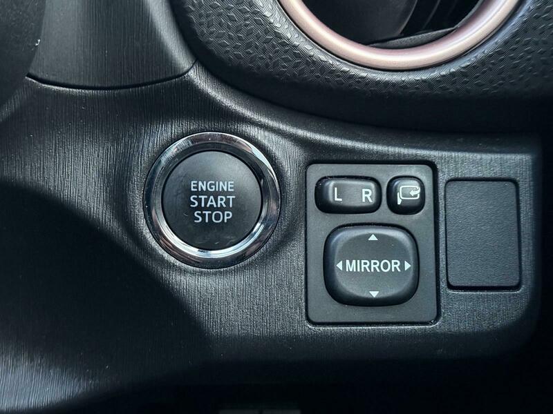 Used Toyota Yaris 2013 for sale - 77805667: Photo 29