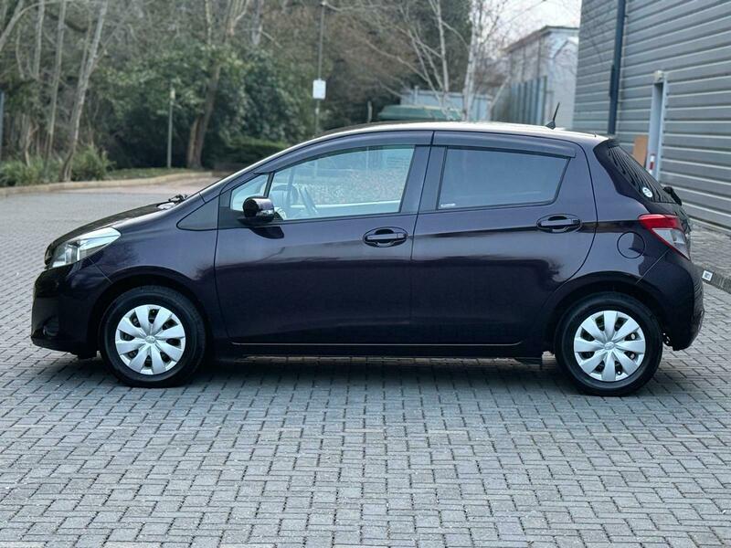 Used Toyota Yaris 2013 for sale - 77805667: Photo 4