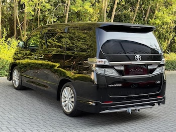 Used Toyota Vellfire 2013 for sale - 79236299: Photo