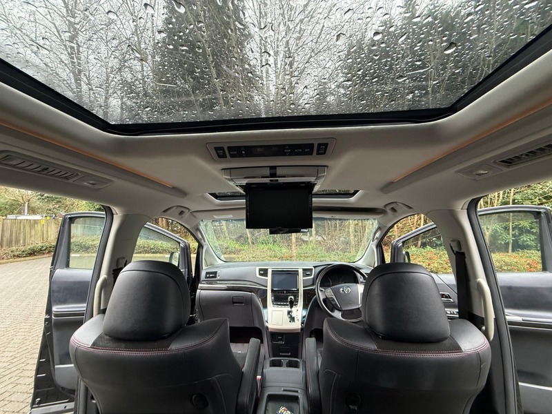 Used Toyota Vellfire 2013 for sale - 77241816: Photo 19