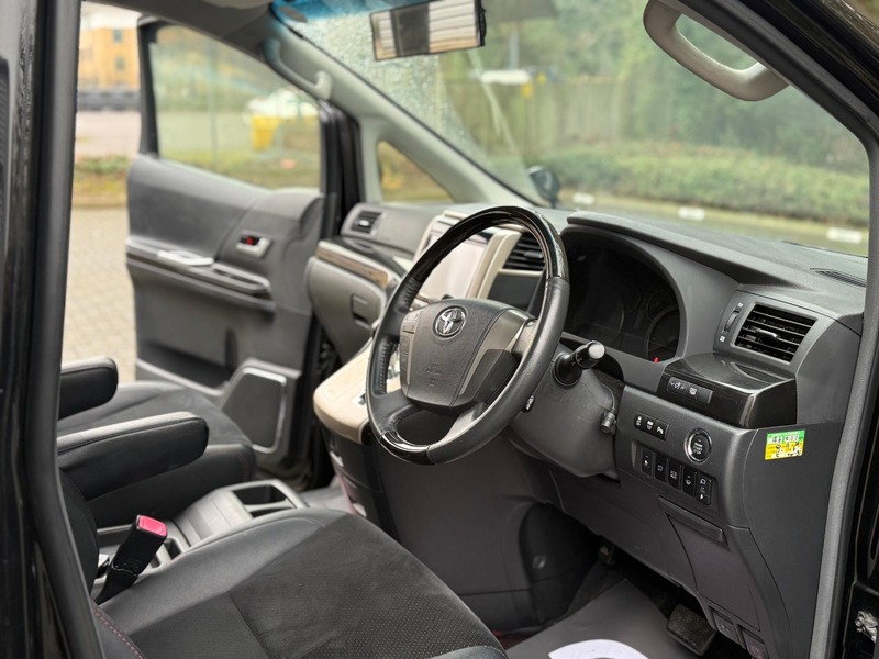 Used Toyota Vellfire 2013 for sale - 77241816: Photo 24