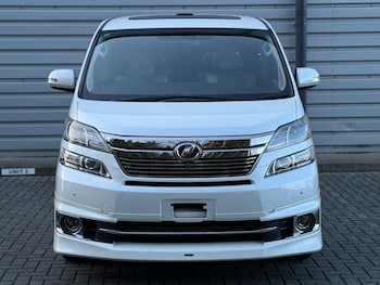 Used Toyota Vellfire 2013 for sale - 78497106: Photo