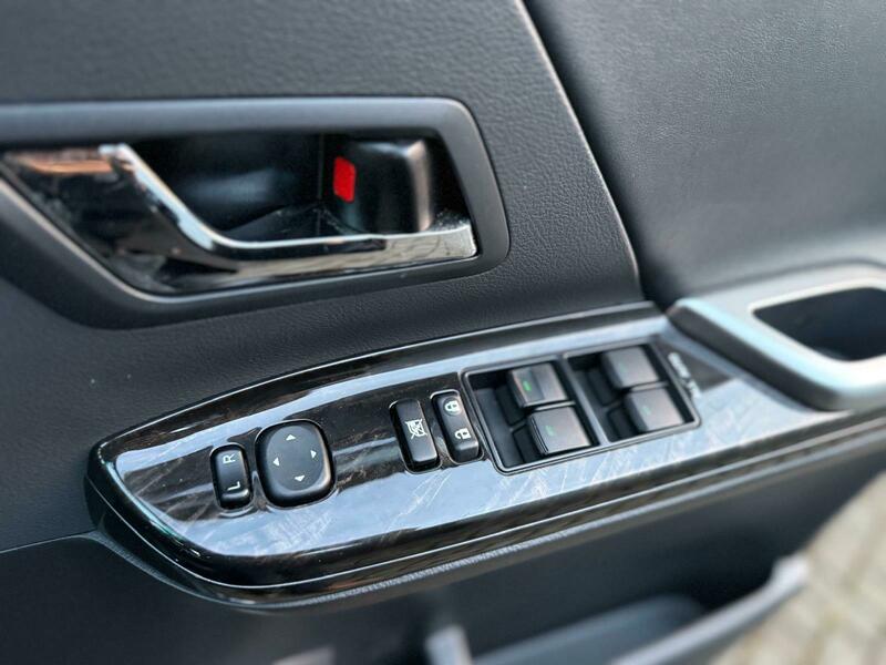 Used Toyota Vellfire 2014 for sale - 77704173: Photo 28