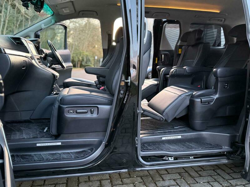 Used Toyota Vellfire 2014 for sale - 77704173: Photo 3