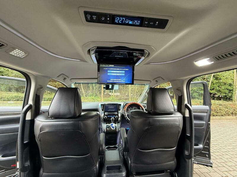 Used Toyota Vellfire 2015 for sale - 77508170: Photo 45