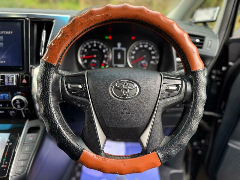 Used Toyota Vellfire 2015 for sale - 77508170: Photo 50