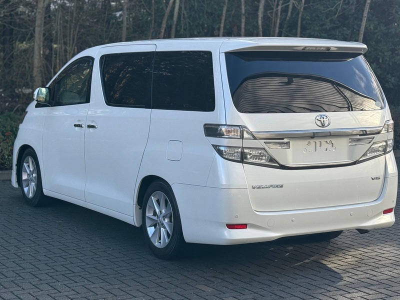 Used Toyota Vellfire 2014 for sale - 77236908: Photo 11