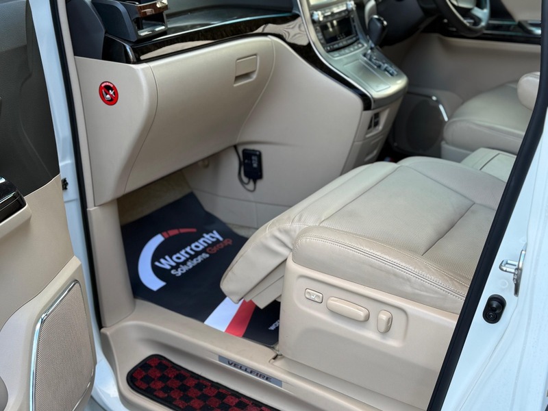 Used Toyota Vellfire 2014 for sale - 77236908: Photo 14