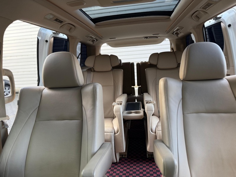 Used Toyota Vellfire 2014 for sale - 77236908: Photo 16