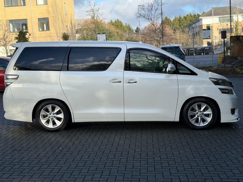 Used Toyota Vellfire 2014 for sale - 77236908: Photo 8