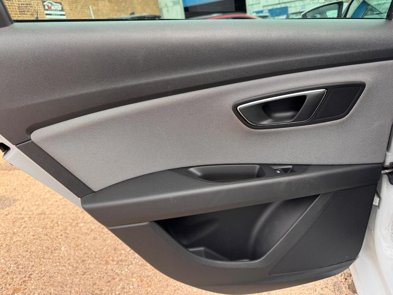 Used SEAT Leon 2017 for sale - 78010970: Photo 14