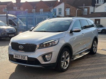 Used Kia Sorento 2017 for sale - 79203289: Photo